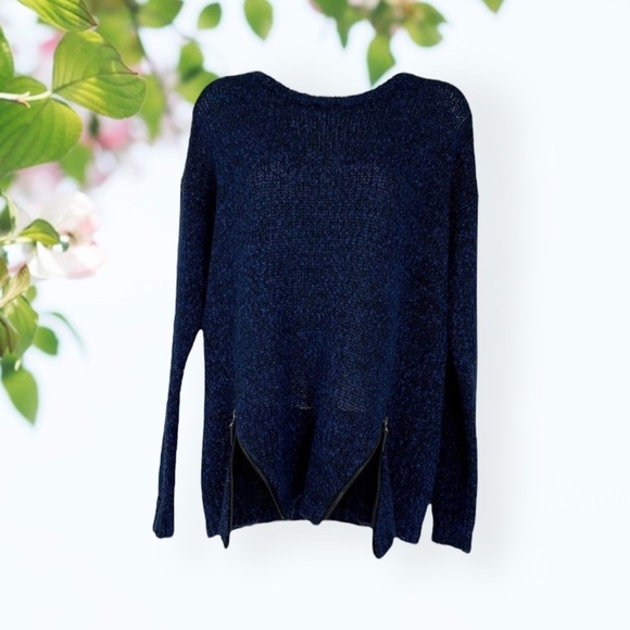 Kensie blue sweater - Picture 2 of 6